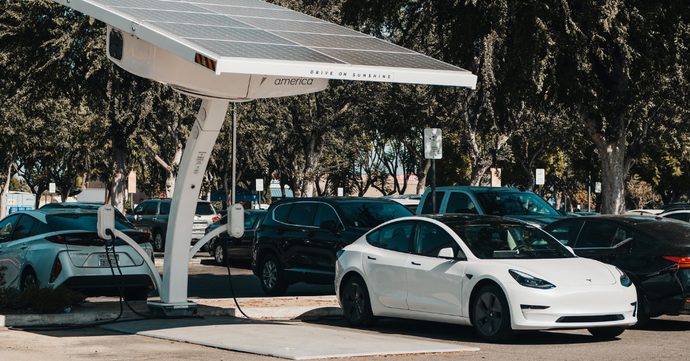 How Fast Is the U.S. Charging Network Growing - electric vehicles charging station