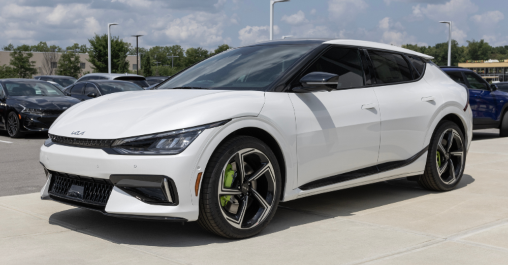 Finding Electric Cars Under $25,000 That Actually Go the Distance